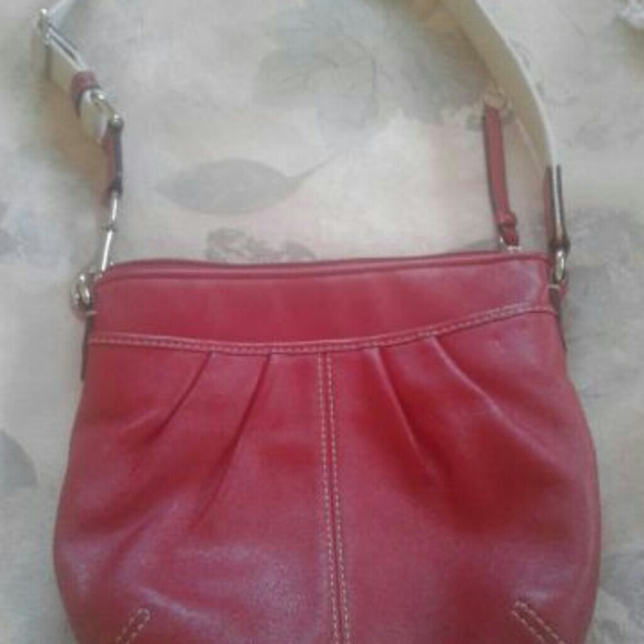 Coach Handbags - Coach purse Red